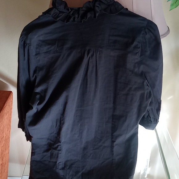 Button Down Ruffled Shirt With Strings - Picture 4 of 4